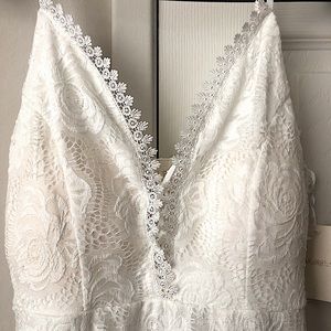 NWT | BELLE JOURNEE | White Lace Dress | Large